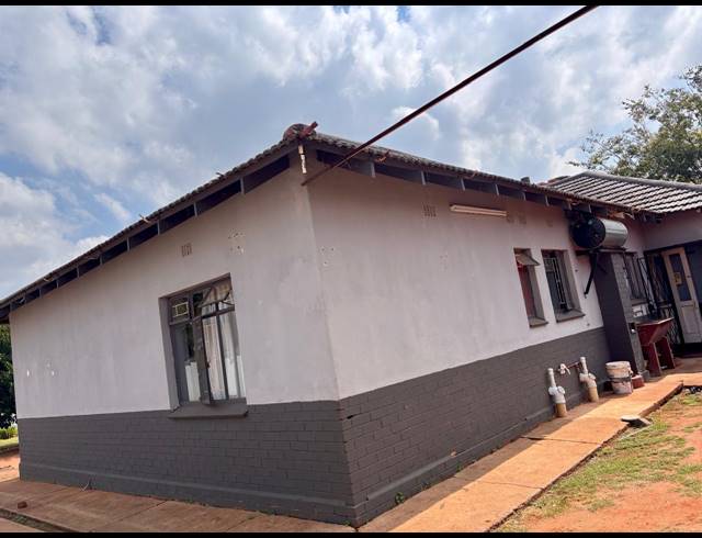 3 BEDROOM HOUSE FOR SALE IN CARLETONVILLE CENTRAL